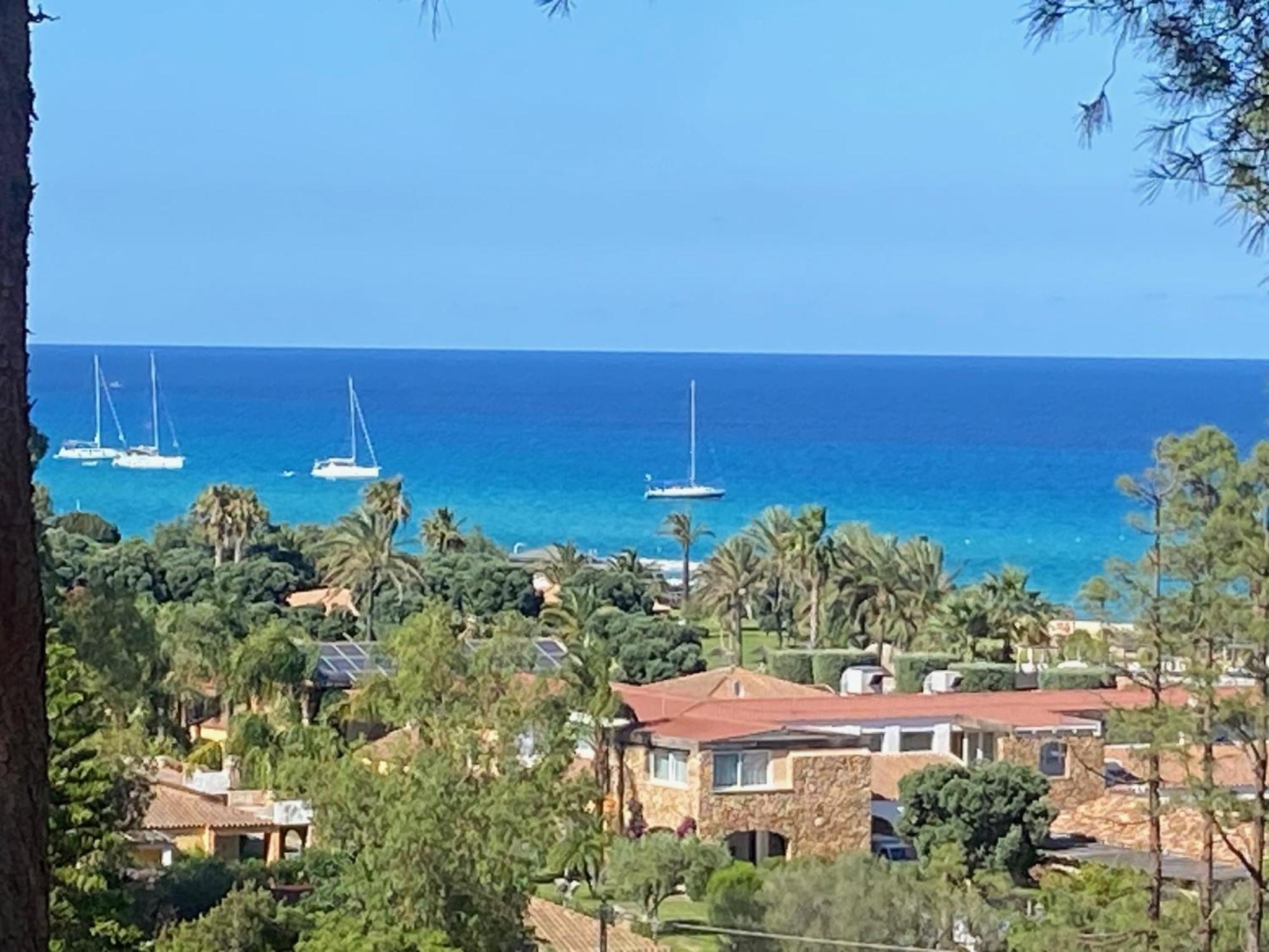 הוילה קסטיאדס Cala Sinzias, 150 Mt Dalla Splendida Spiaggia מראה חיצוני תמונה